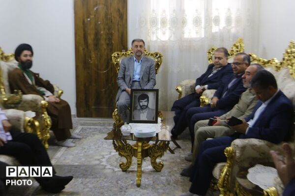 حضور مسئولان ارشد در مزار شهید گمنام فیروزکوه؛ تجلیل از مقام شامخ شهدا