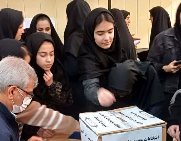 انتخابات  هیات رئیسه مجمع دانش‌آموزی اندیمشک