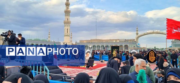 مراسم تشییع و خاکسپاری دو شهید گمنام دوران دفاع مقدس در قم