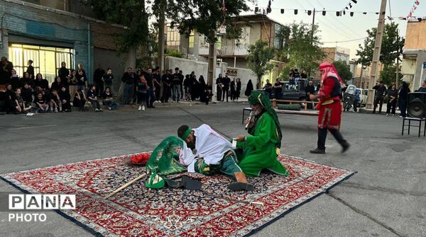 وقتی اشک‌ها با صدای تعزیه در هم می‌آمیزد