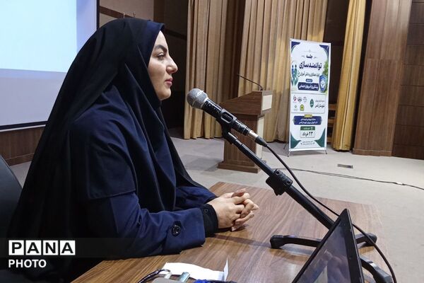  نخستین همایش پیشگیری از آسیب‌های اجتماعی ویژه اولیای دانش‌آموزان در قدس