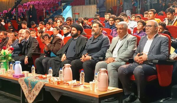 هم‌نوا شدن دل‌ها با آیات وحی در محفل انس با قرآن کریم