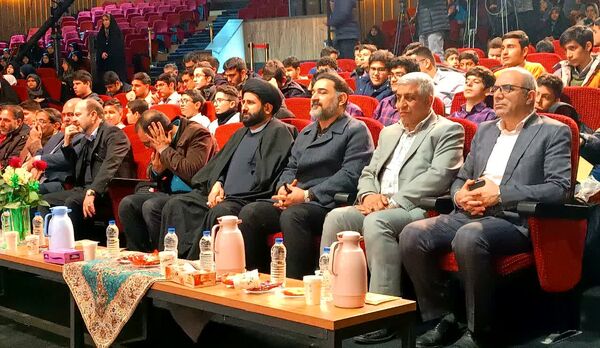 هم‌نوا شدن دل‌ها با آیات وحی در محفل انس با قرآن کریم