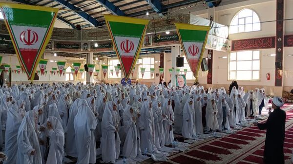 جشن تکلیف دختران؛ لحظات معنوی پر از شادی