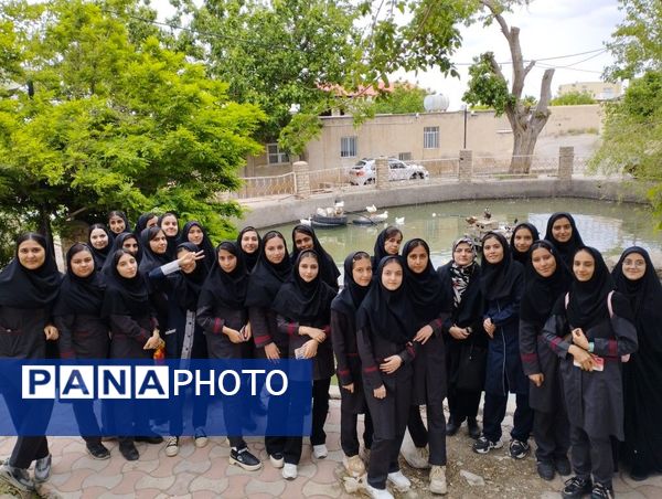 اردوی علمی‌تفریحی دانش‌آموزان دبیرستان میعاد قم در شهر کهک