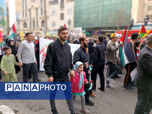 حضور پر شور مردم شهرستان قدس در راهپیمایی روز قدس
