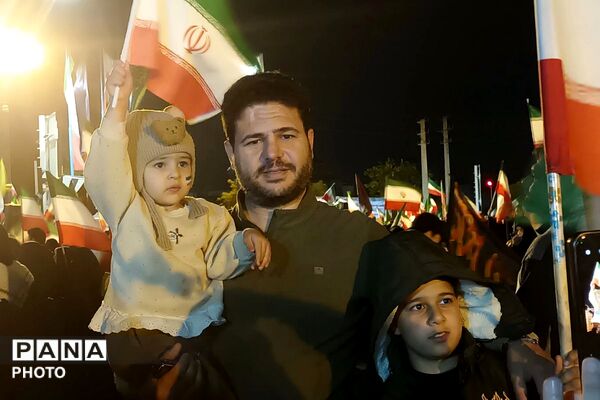 تجمعات‌ شبانه ضد صهیونیستی در میدان امام خمینی (ره) شهرستان قرچک