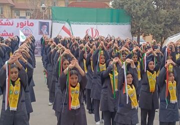 مانور تشکیلاتی دانش‌آموزان  