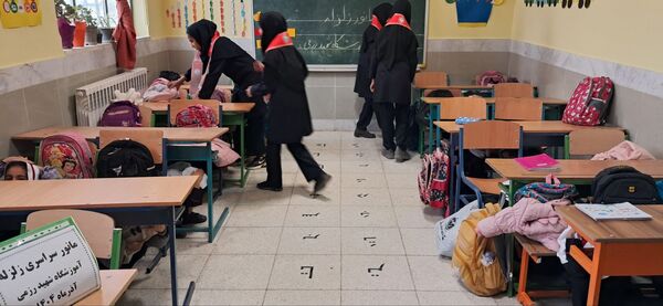 مانور زلزله در مدرسه شهید رزمی خلیل آباد