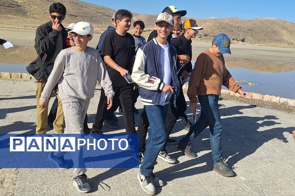 تالاب مهارلو میزبان نسل آینده حافظان زمین