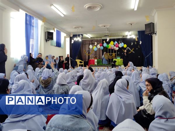 بهار دانش در روشنای میلاد حجت خدا