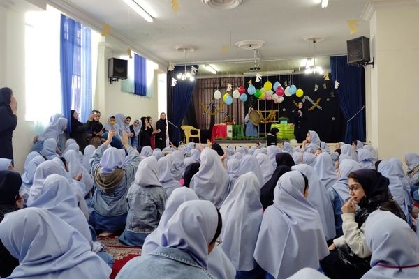 بهار دانش در روشنای میلاد حجت خدا