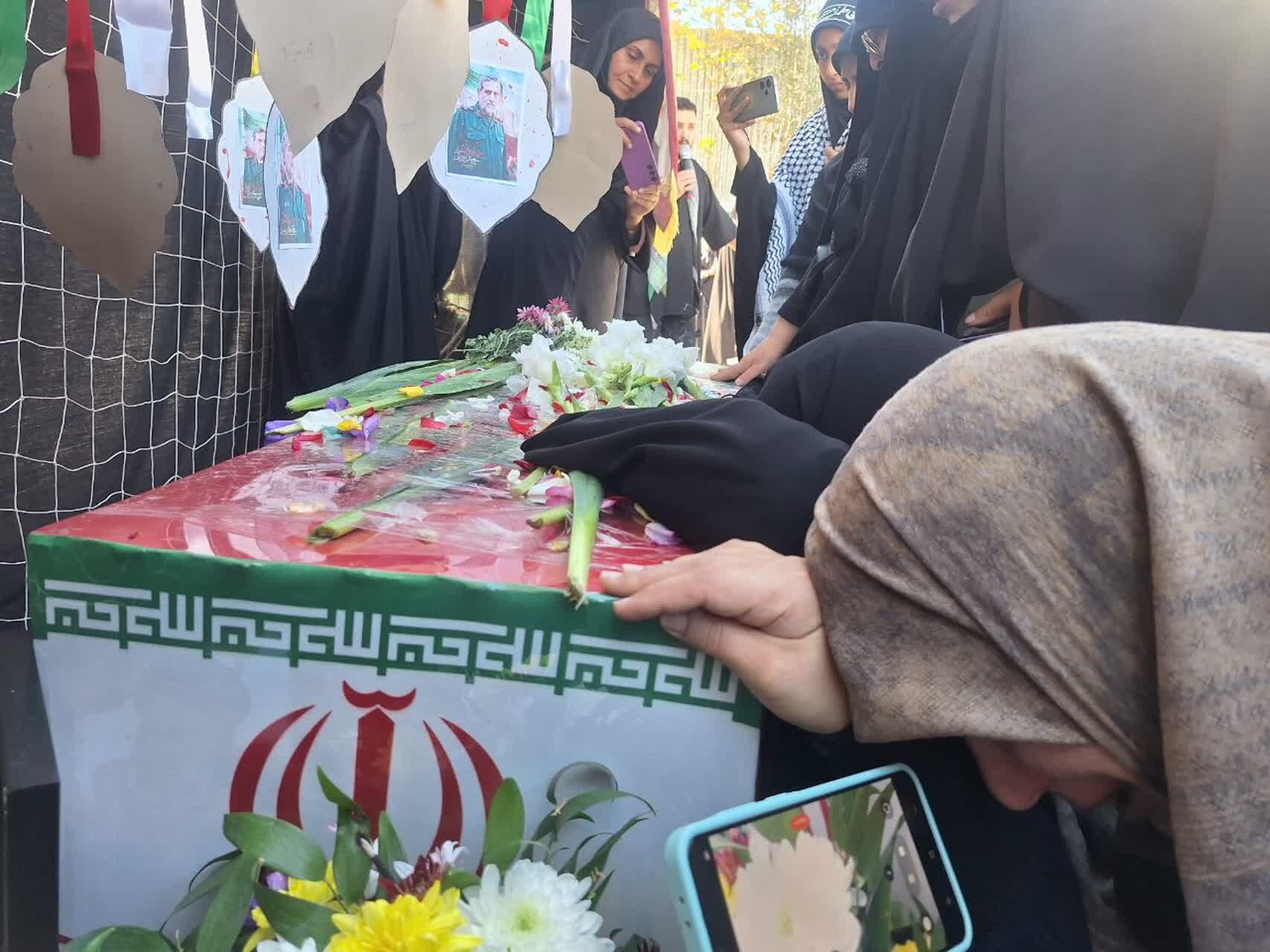 مدرسه طه، امروز میزبان عطر شهادت بود