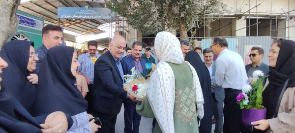 استقبال از دانش آموز شیروانی دارنده مدال برنز جهانی المپیاد علوم زمین