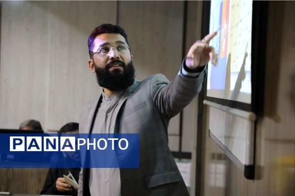 سومین کارگاه تربیت مربی سواد رسانه در تبادکان