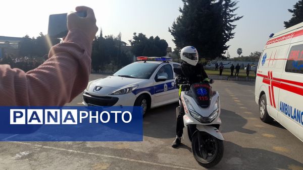 مانور سراسری زلزله در دبستان یکتا شهرستان قائمشهر