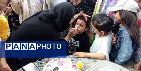 اجتماع دهه نودی‌های علوی در شهر بن