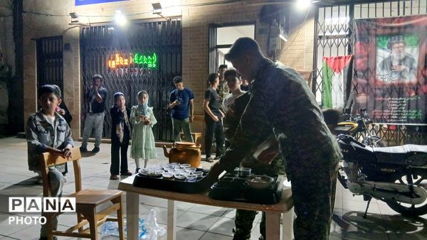 همراهی کودکان جعفرآباد تا آستان شهدای گمنام در شب هشتاد و یکم