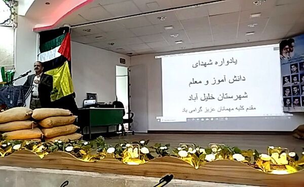 مراسم یادواره شهدای دانش‌آموز و معلم در شهرستان خلیل آباد