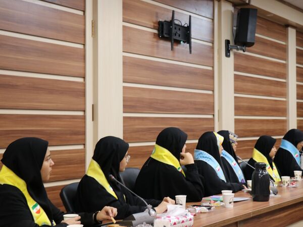 نشست گزارش عملکرد مجری‌شو و خبرنگارشو در سازمان دانش‌آموزی خراسان رضوی