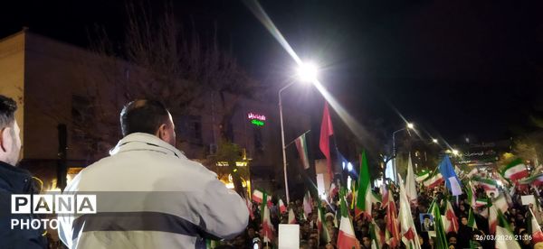 شبی پرشور در حسینیه امام خمینی (ره) نیشابور