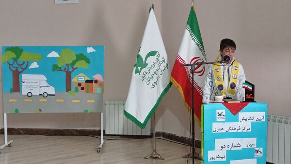 افتتاح کتابخانه سیار روستایی شماره۲ نیشابور باحضورپیشتازان سازمان دانش آموزی درمراسم