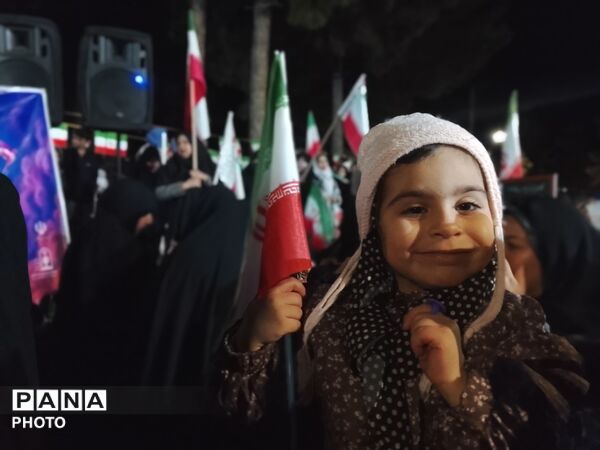چهلمین شب شهادت دانش آموزان مدرسه شجره طیبه میناب