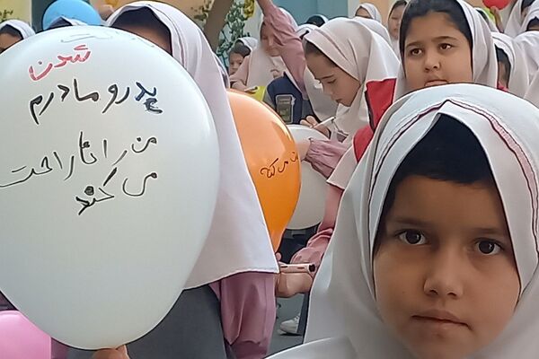 گرامیداشت هفته سلامت روان در مدرسه دو مقطعی امام رضا(ع)‌ و نرگس رودهن