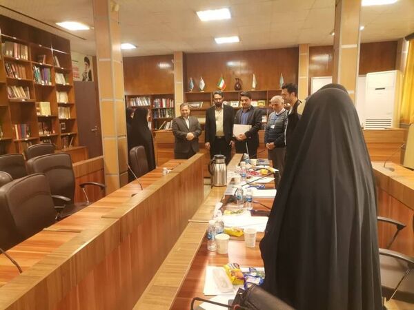 شناسایی و انتخاب نمونه کشوری