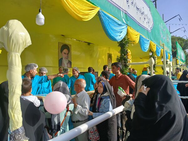 موکب بزرگ شرکت نان قدس رضوی در روز شریف ولادت امام رضا (ع)