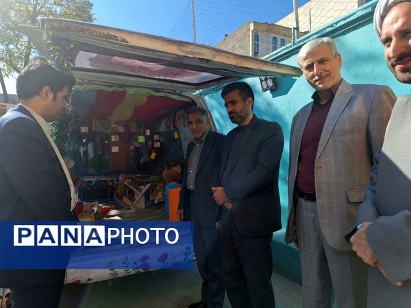 جشن کتابنوش در ناحیه۶ مشهد