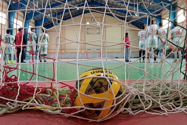 افتتاحیه «جام اقتدار ایران» در شهرستان بن با برگزاری مسابقات فوتبال 