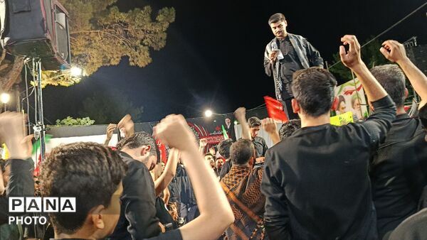 عزاداری گسترده در خیابان خرمشهر کاشمر همزمان با اجتماعات شبانه