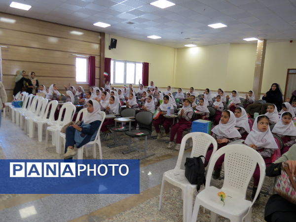 جشن الفبا در مدرسه دخترانه امام خمینی(ره) بجنورد