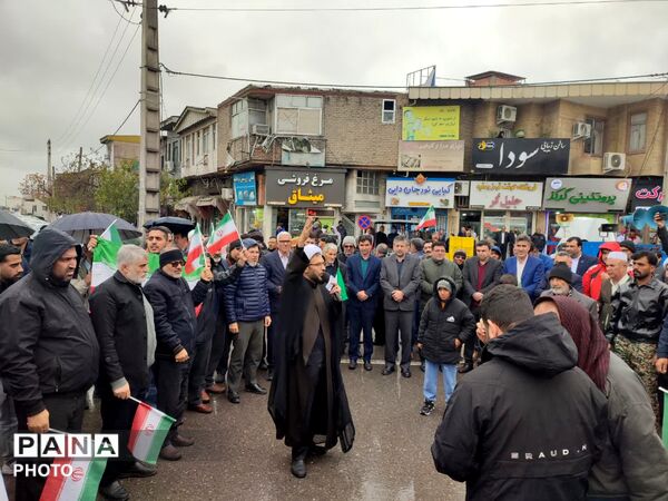 بیعت مردم آق قلا با رهبر جدید
