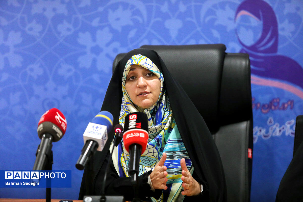 بهروزآذر: ایران به سرعت در حال خروج از «پنجره جمعیتی» است