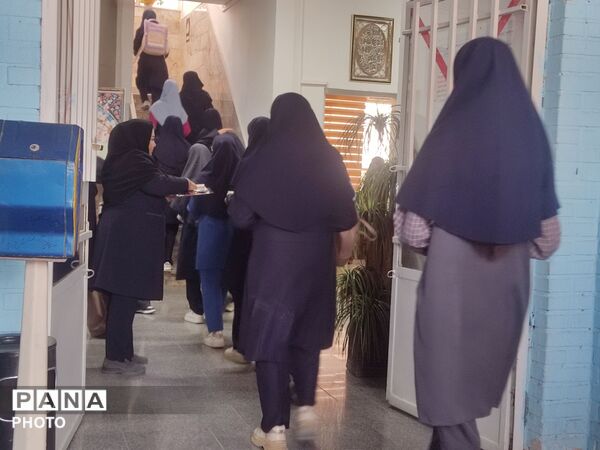  جشن جوانه ها در دبیرستان مطهره 
