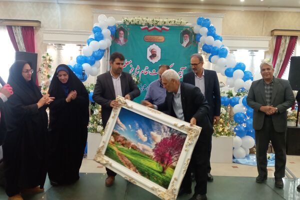 برگزاری آیین بزرگداشت مقام شامخ معلّم د شهرستان قرچک 
