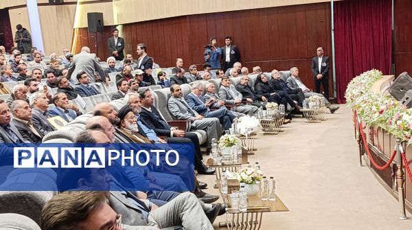 آیین نکوداشت خیر مدرسه ساز عبدالرضا وکیلی با حضور وزیر آموزش و پرورش در نیشابور 