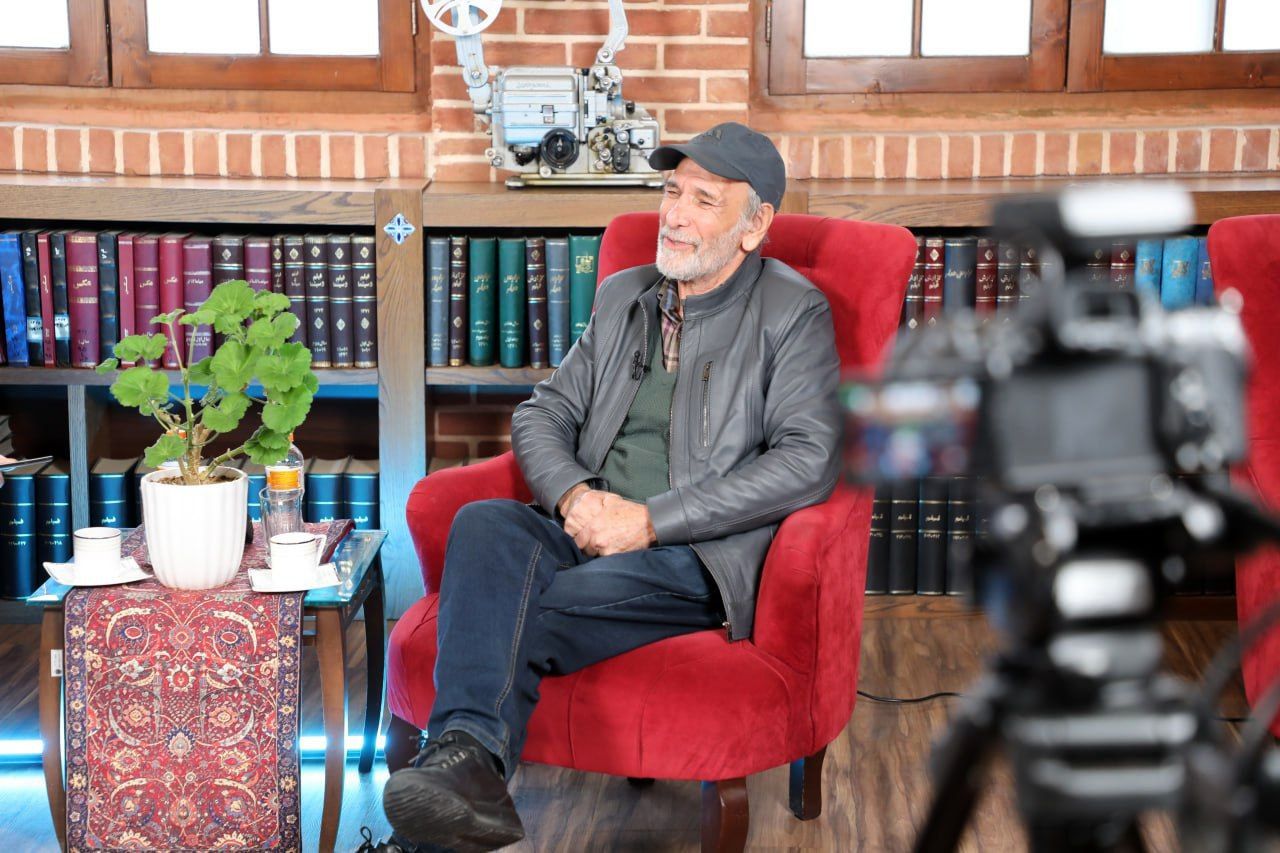 همه انسان‌ها ایفاگر نقش زندگی خود هستند