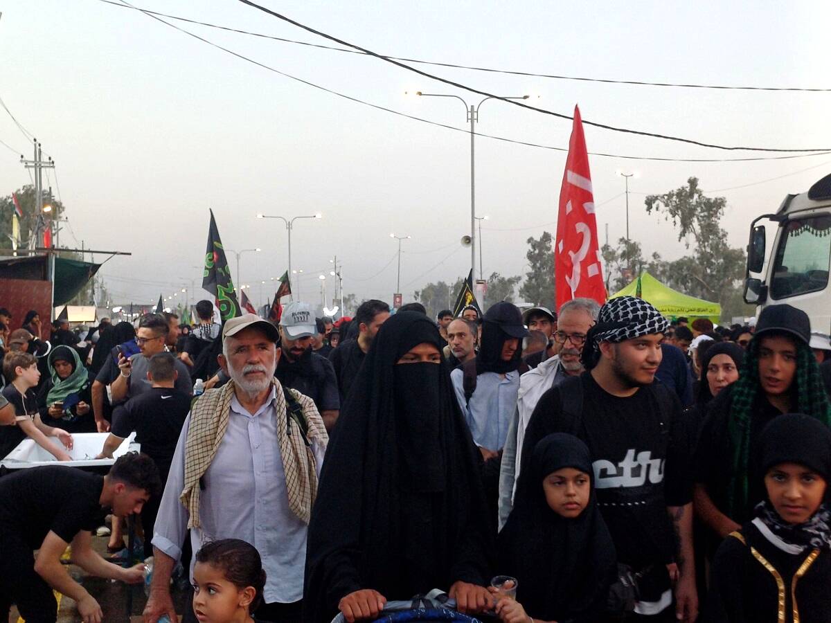 پیاده‌رویی نجف تا کربلا در آستانه اربعین حسینی 