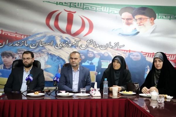 مدرسه باید قرارگاه فرهنگی و تربیتی باشد