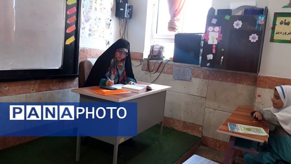 برگزاری چهل و سومین دوره مسابقات قران و عترت دانش آموزی در مقطع ابتدایی دختران