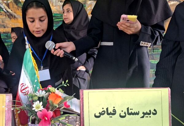 مراسم ولادت حضرت زینب(س) در دبیرستان فیاض 