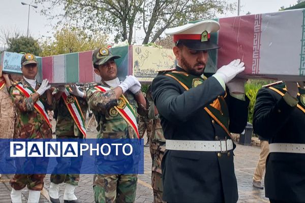 تشییع پیکر پاک و مطهر شهدای گمنام در شیراز 