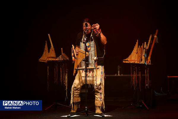 کنسرت لئو روخاس «پسر خورشید»