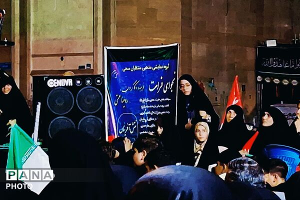 با نوای تعزیه؛ میدان در سوگ کربلا غرق شد 