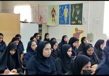 همایش جمع‌بندی دروس طرح رویش علوی در مدارس زاهدان برگزار شد 