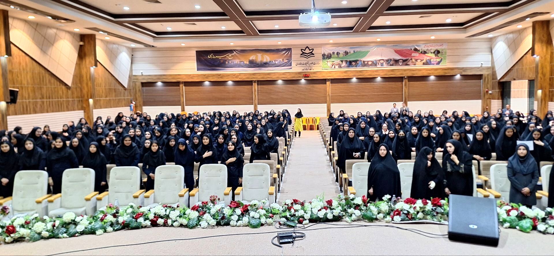 همایش آشنایی با مبانی هوش مصنوعی دانش‌آموزان شهرستان تربت حیدریه 