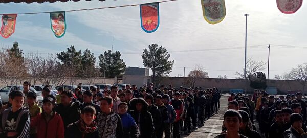 طنین زنگ انقلاب در مدرسهٔ شهید صادقی باخرز